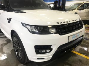 Range Rover front right accident repair after 2