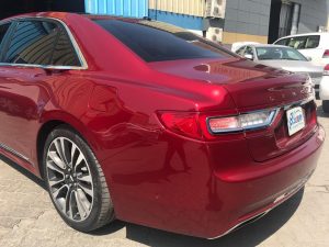 lincoln continental dubai after accident repair 1
